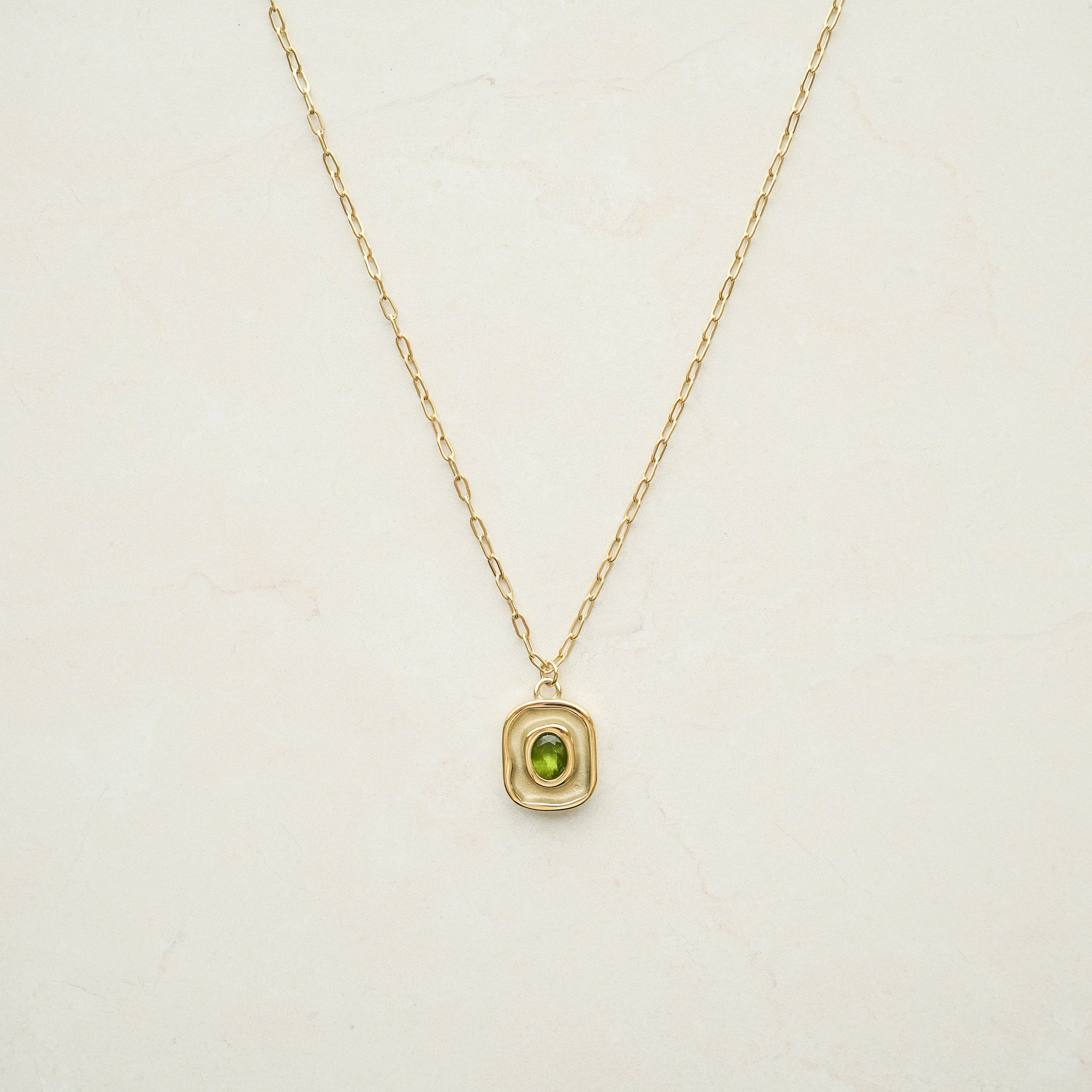 Verde Pendant Necklace